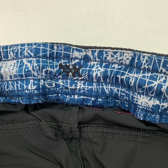 Rhone Mens Sz Medium Pursuit Pants Black Athletic Fit Nylon Jogger Pants - Picture 5 of 11